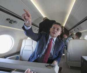 SUPER EXPRESS TESTOWAŁ SAMOLOT PREZYDENTA.