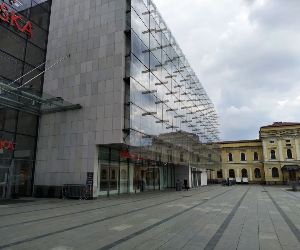 Krakowianie wracają do galerii handlowych. Przestrzegają zasad bezpieczeństwa?