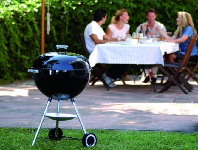 Grill w ogrodzie
