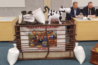 Protest rolników na spotkaniu z ministrem rolnictwa na Uniwersytecie w Siedlcach