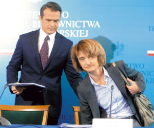 Nowa minister dostanie 500 tys. odprawy