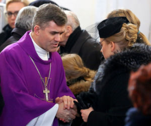 Rodzina Pawła Adamowicza przyjmuje kondolencję