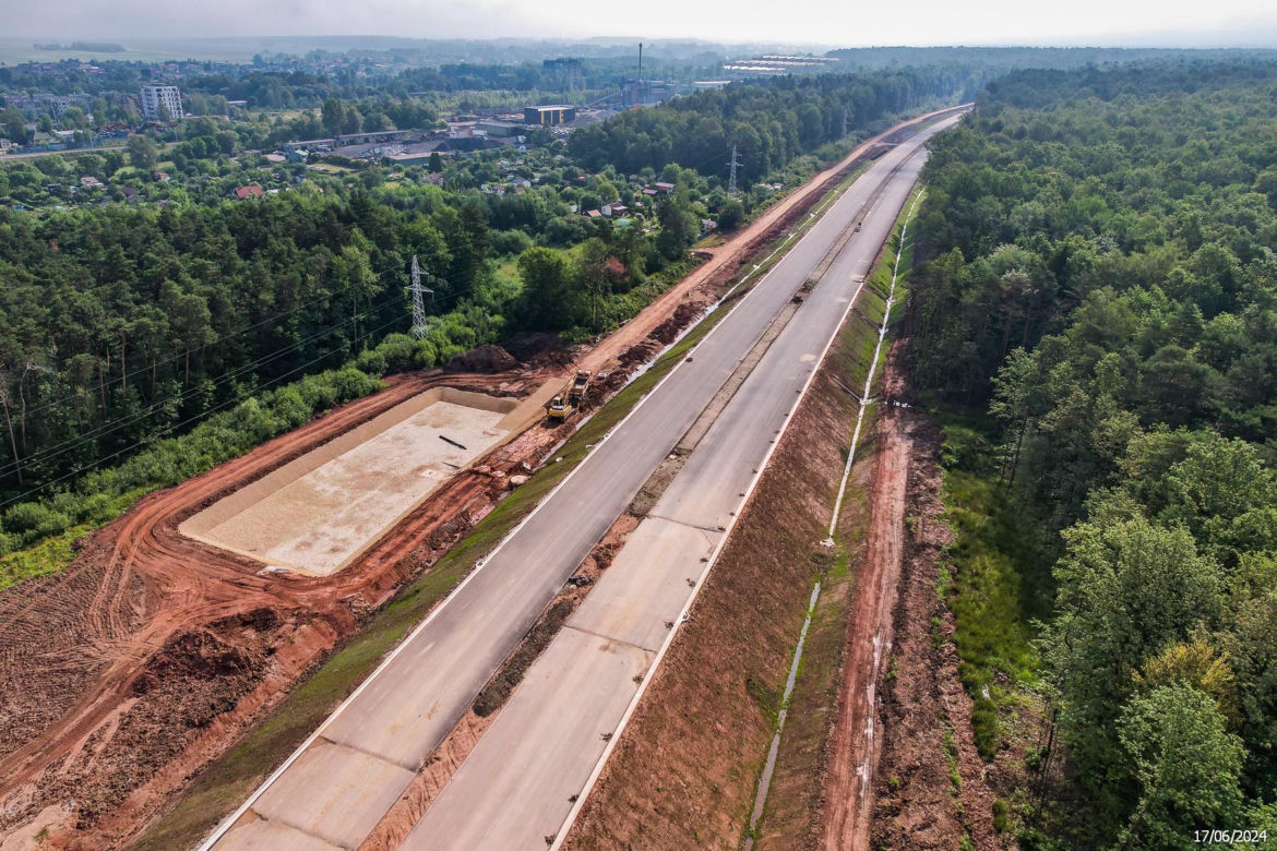 Plac budowy pierwszej części obwodnicy Zawiercia i Poręby w czerwcu 2024 r.