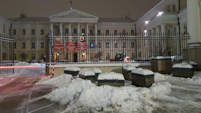 Zimowe utrudnienia w Warszawie