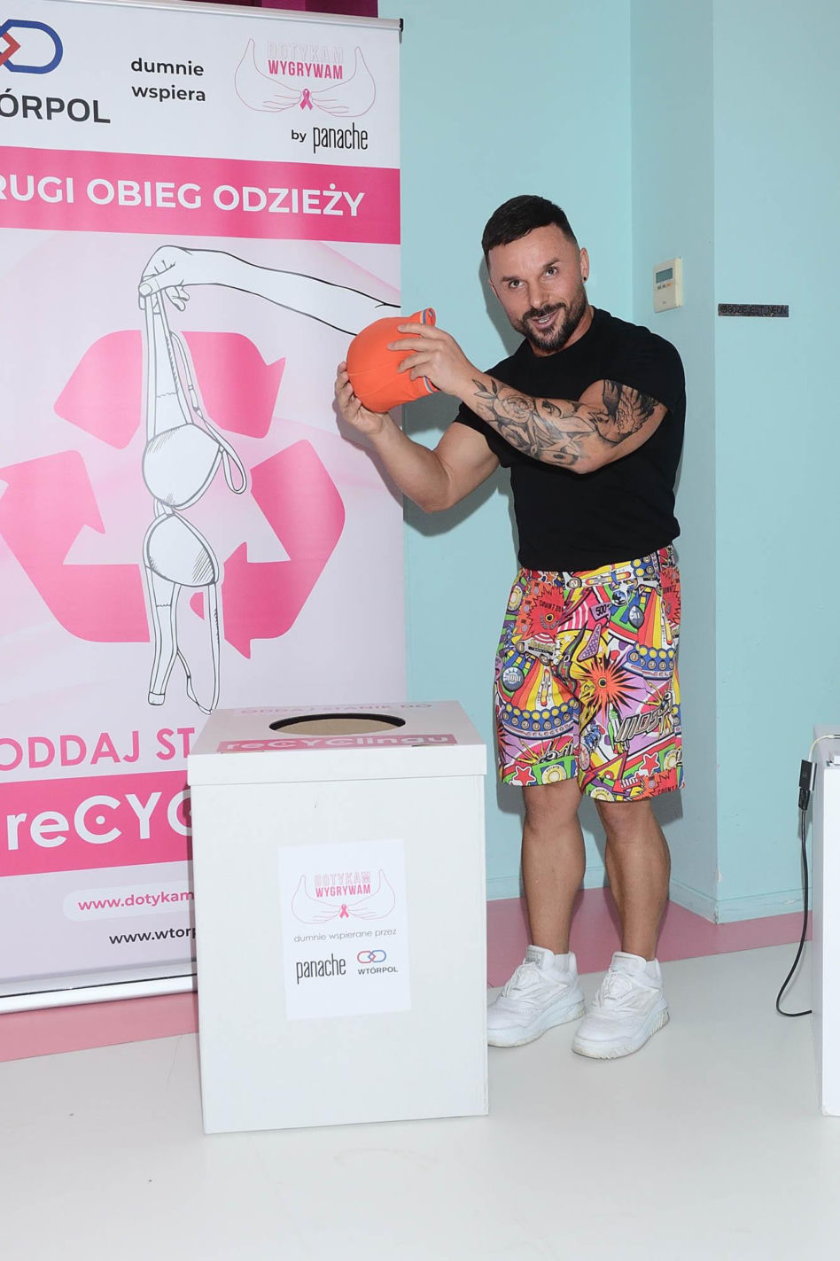 Gwiazdy wspierają akcje "Dotykam = Wygrywam"