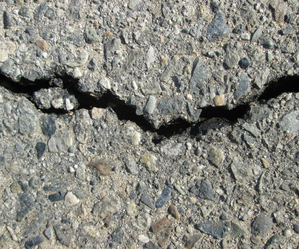 Kolejna ważna droga w Bełchatowie doczeka się remontu! Wszystko przez zimę