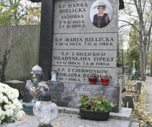 Hanka Bielicka -tak dziś wygląda jej grób