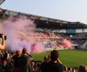 Tak kibice przywitali Łukasza Podolskiego w Górniku Zabrze. Szaleństwo na stadionie [ZDJĘCIA]