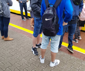 Tłok na stacji PKP Rembertów 