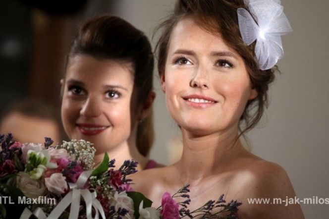M jak miłość odc. 1076. Ala (Olga Frycz), Olga (Marta Ścisłowicz) 