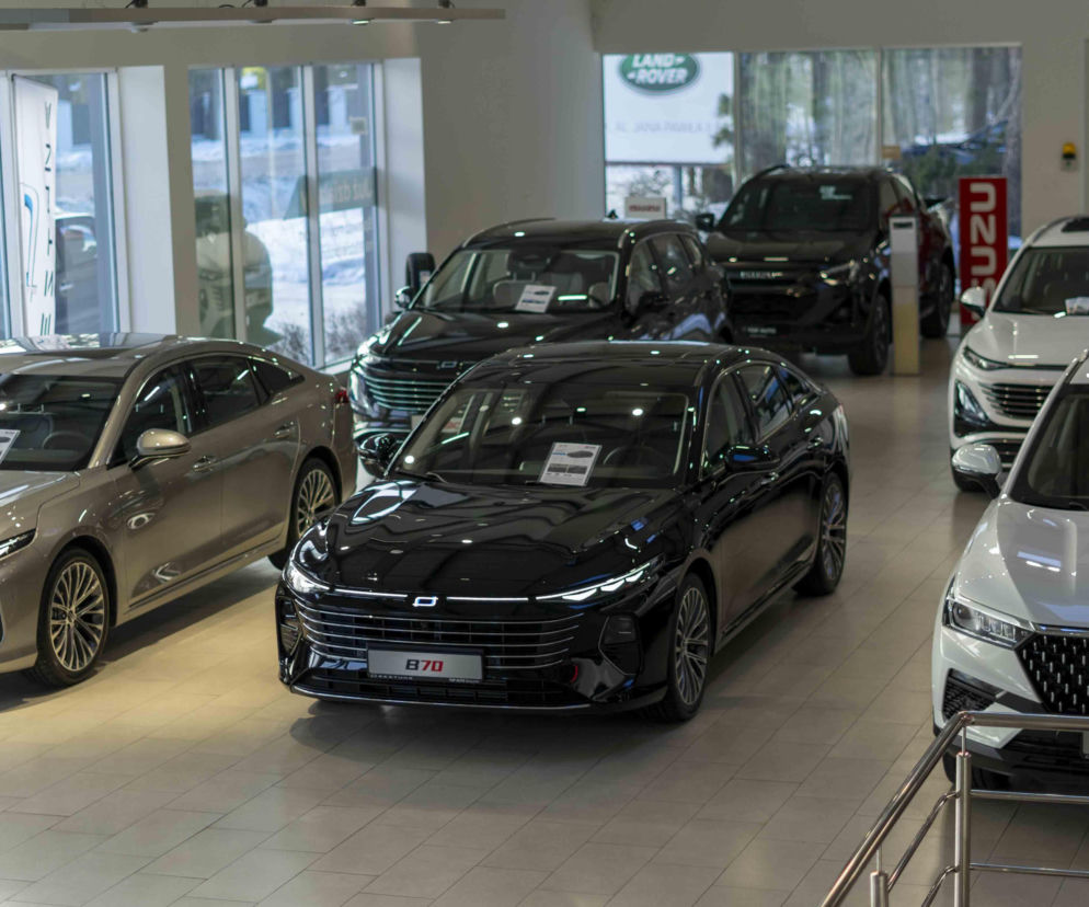 Odkryj Bestune w Białymstoku! Trwają Dni Otwarte w Top Auto