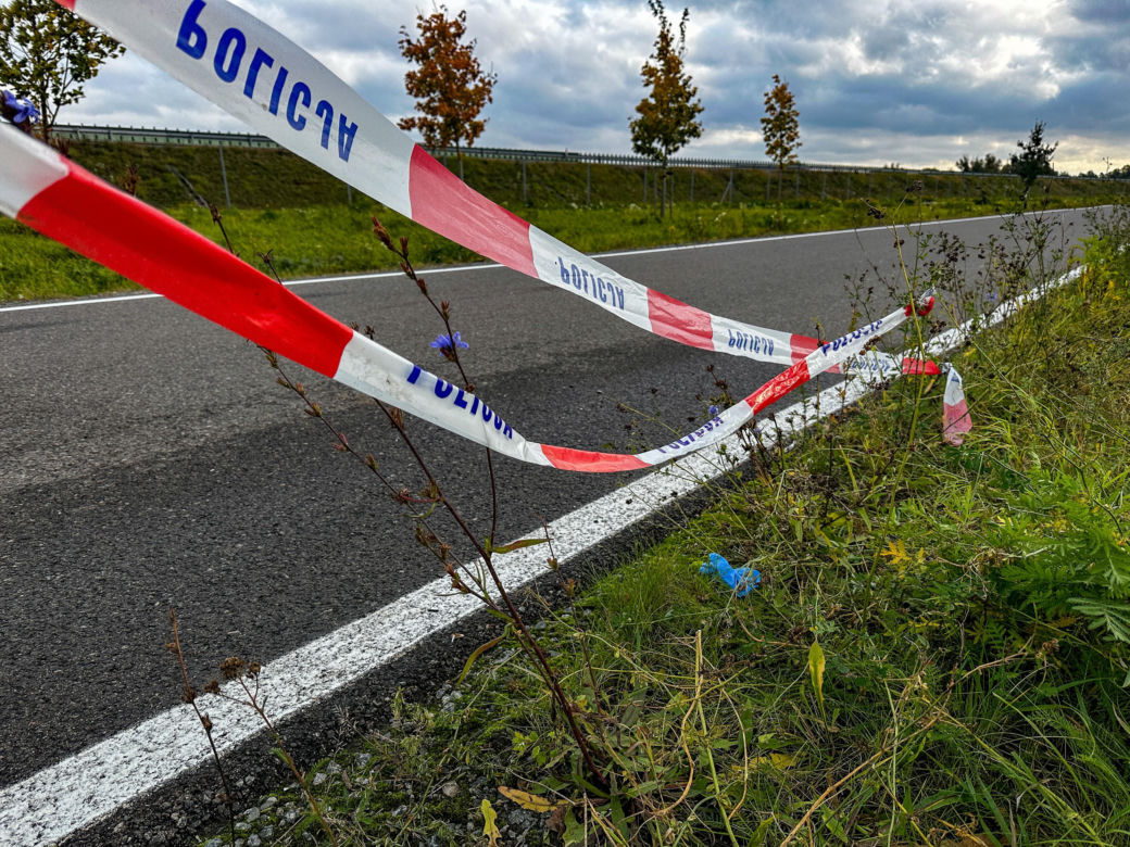 15-latek na hulajnodze zginął pod kołami Opla