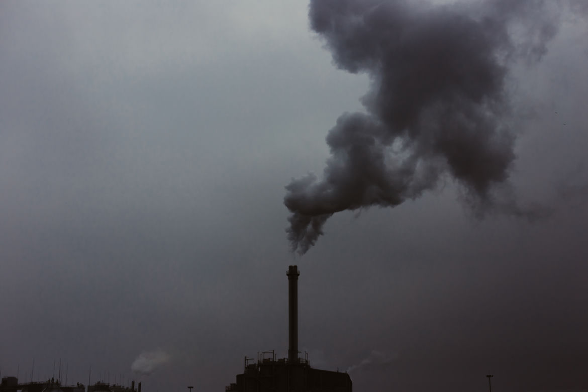 Smog we Wrocławiu. FATALNA jakość powietrza! 