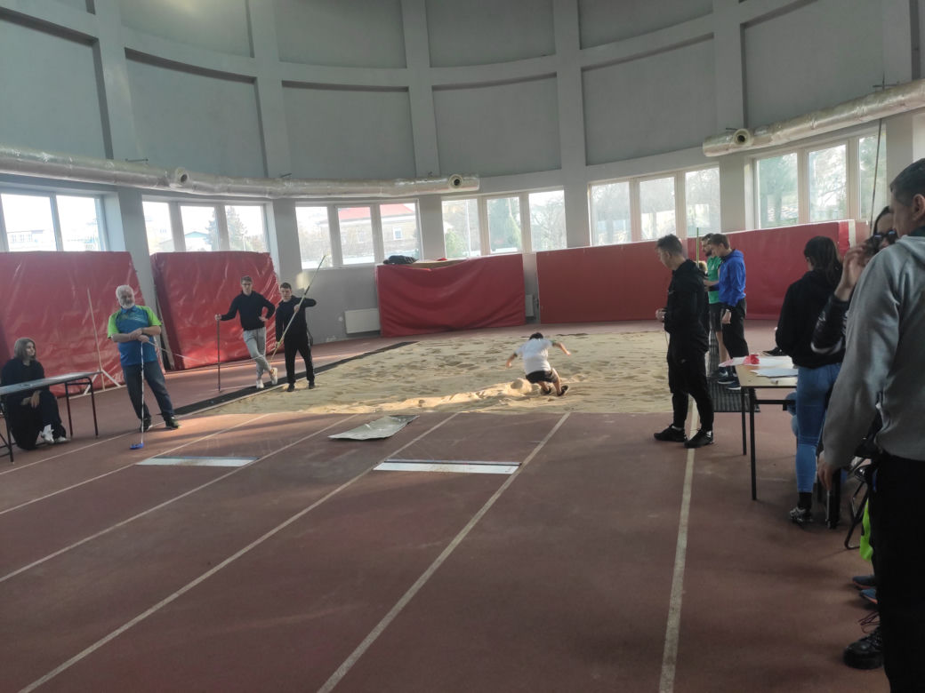 Mikołajkowe zawody lekkoatletyczne
