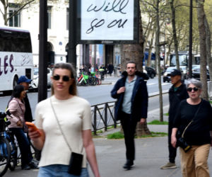 Plakaty zapowiadające koncerty Celine Dion