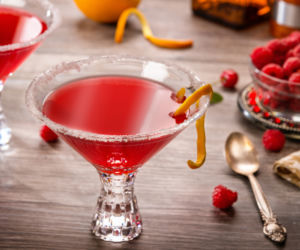 Koktajl cosmopolitan: przepis na ulubiony drink Carrie Bradshaw