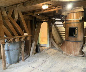 Wojciechów - Dolny Młyn remont cofnął historię domu  o 400 lat