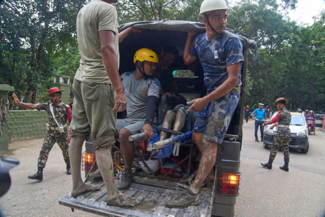 Horror w Nepalu. Odnaleziono zwłoki 270 osób. 1300 zaginionych!