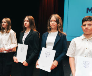 Najzdolniejsi uczniowie odebrali stypendia Prezydenta Miasta Siedlce