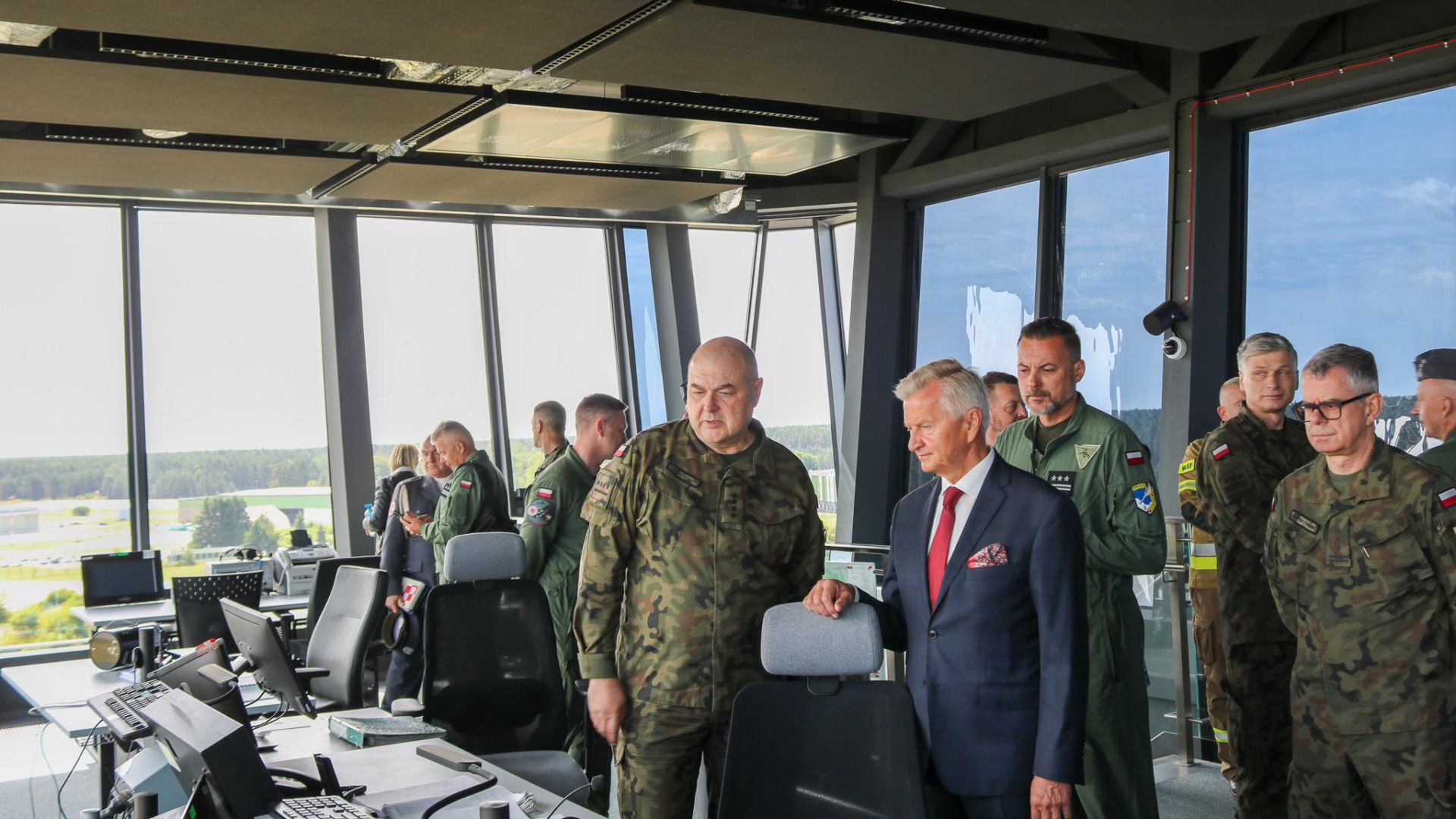 Nowoczesne centrum operacyjne w Mirosławcu już działa. To nowe serce polskiej bazy dronów