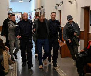 Koszmarny wypadek podczas powrotu z urodzin w Dębnicy Kaszubskiej. Są zarzuty dla dwóch mężczyzn