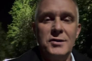 M jak miłość po wakacjach. Artur Rogowski (Robert Moskwa) na planie