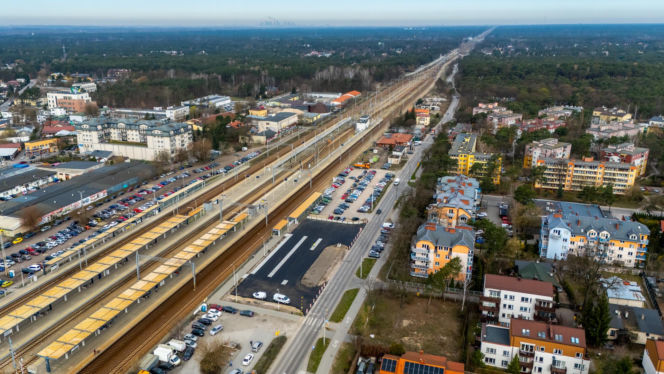 Budowa tymczasowej pętli autobusowej przy dworcu kolejowym w Otwocku