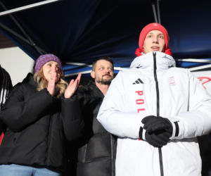 Kacper Tomasiak powitany po IO w rodzinnych stronach