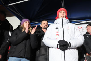 Kacper Tomasiak powitany po IO w rodzinnych stronach