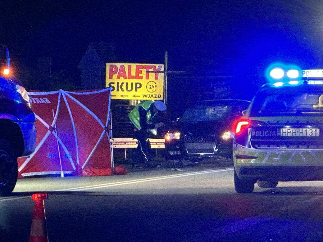 Śmiertelne potrącenie pieszego pod Grójcem. Nie żyje 45-latek