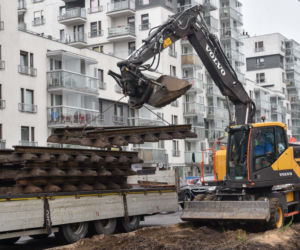 W Toruniu trwa modernizacja torowisk. Zaglądamy na plac budowy