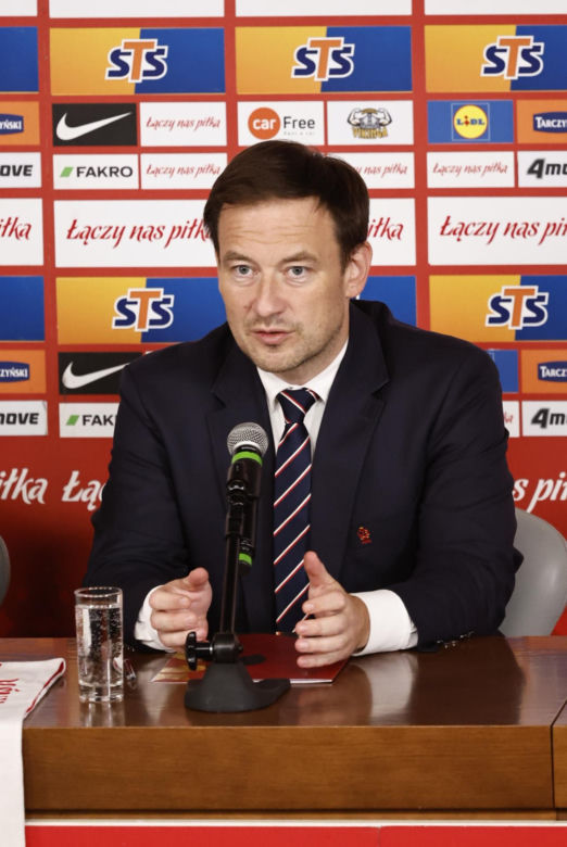Cezary Kulesza i sekretarz Łukasz Wachowski ogłosili nowego sponsora PZPN