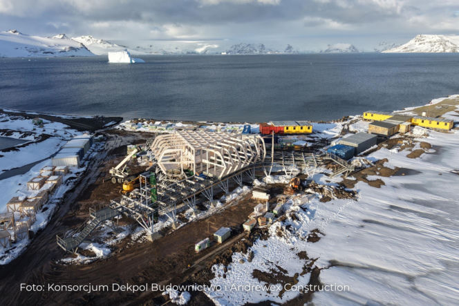 Polska Stacja Antarktyczna - budowa nowej bazy