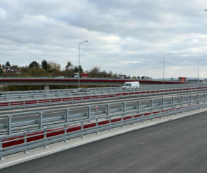 Ważna zmiana na trasie S7! Kierowcy mogą już korzystać z estakad węzła Mistrzejowice. To nie koniec