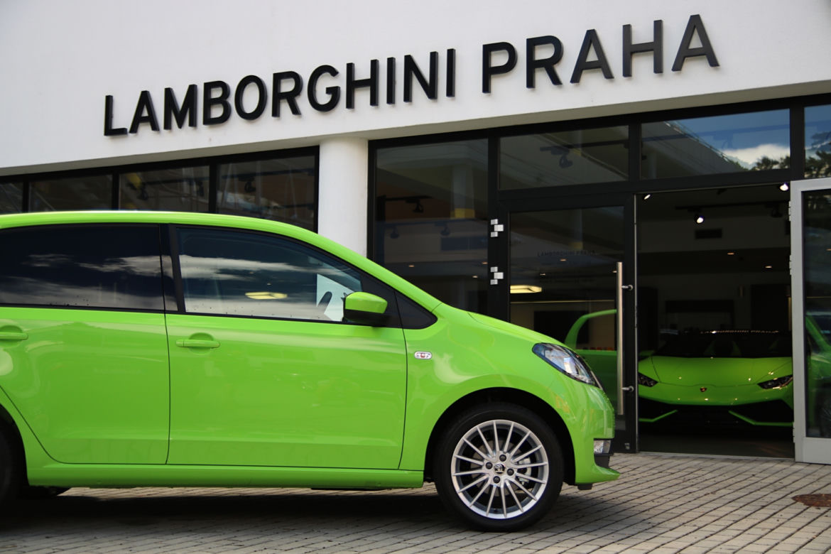 Skoda Citigo jak Lamborghini Huracan