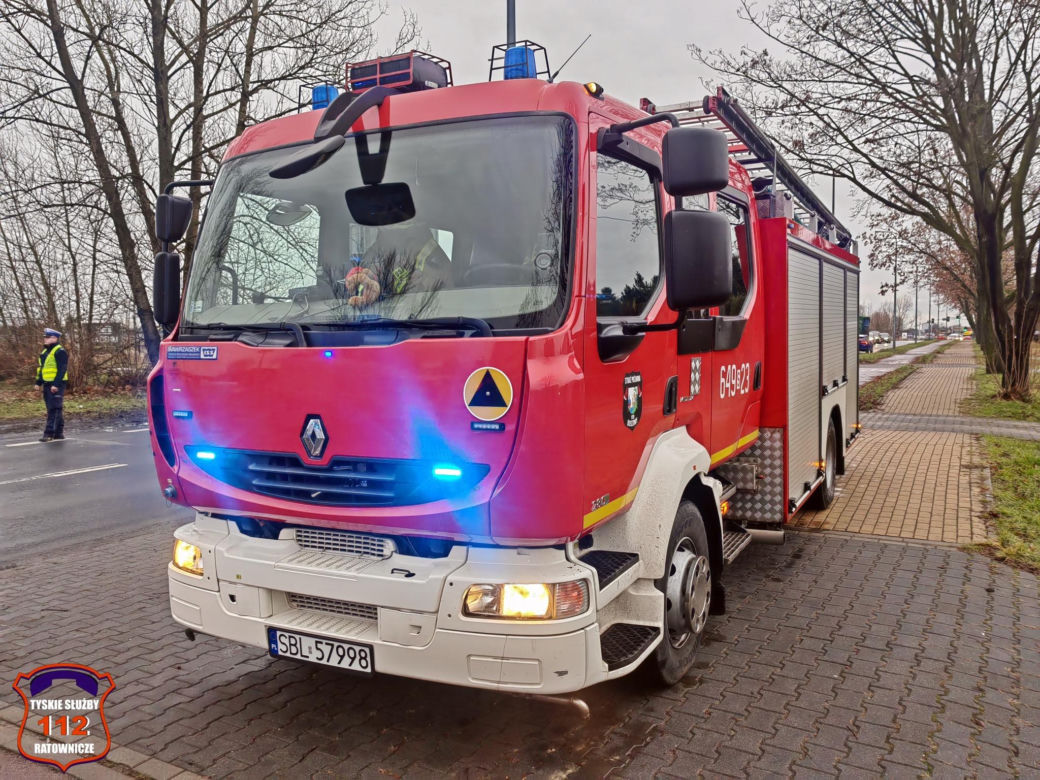 Pożar w Tychach. W budynku znajduje się żłobek i hotel. Trwa akcja strażaków