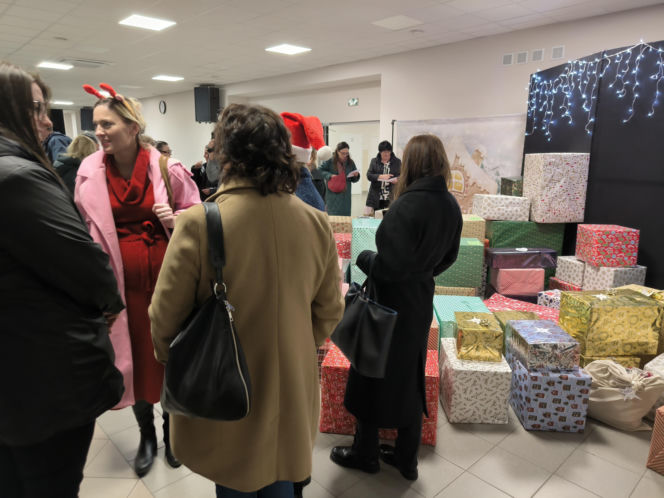 Paczki z II LO w Lesznie