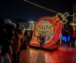 Ruszył świąteczny Jarmark w Bytomiu. Kultowy tramwaj i kaszanka wikinga