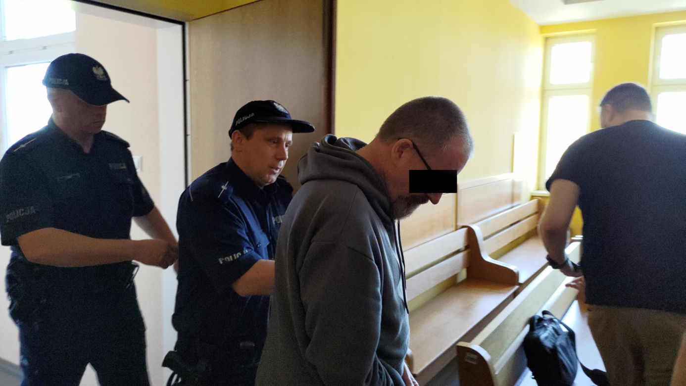 Ruszył proces księdza, który urządził orgię na plebanii w Dąbrowie Górniczej