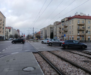 Skrzyżowanie ulic Grójeckiej, Wawelskiej i Kopińskiej w Warszawie