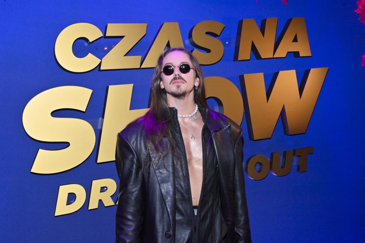 Michał Szpak w nowym teledysku. Niespełniona miłość i negliż
