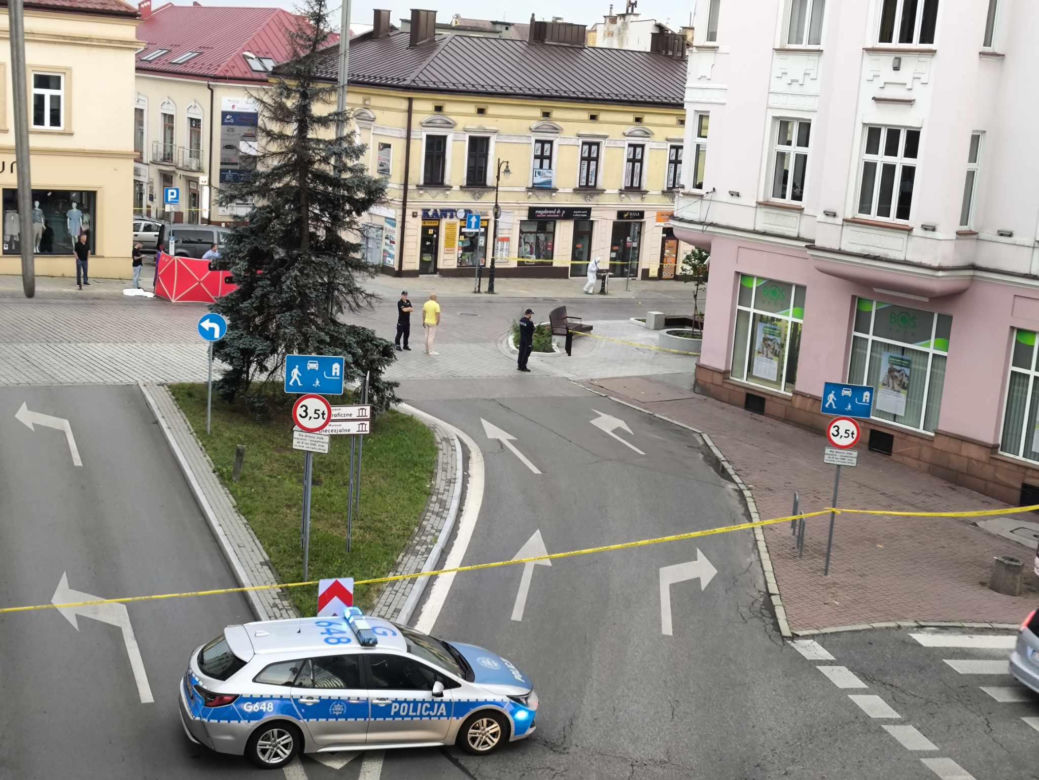 Ciało 44-letniego mężczyzny znalezione w centrum Tarnowa