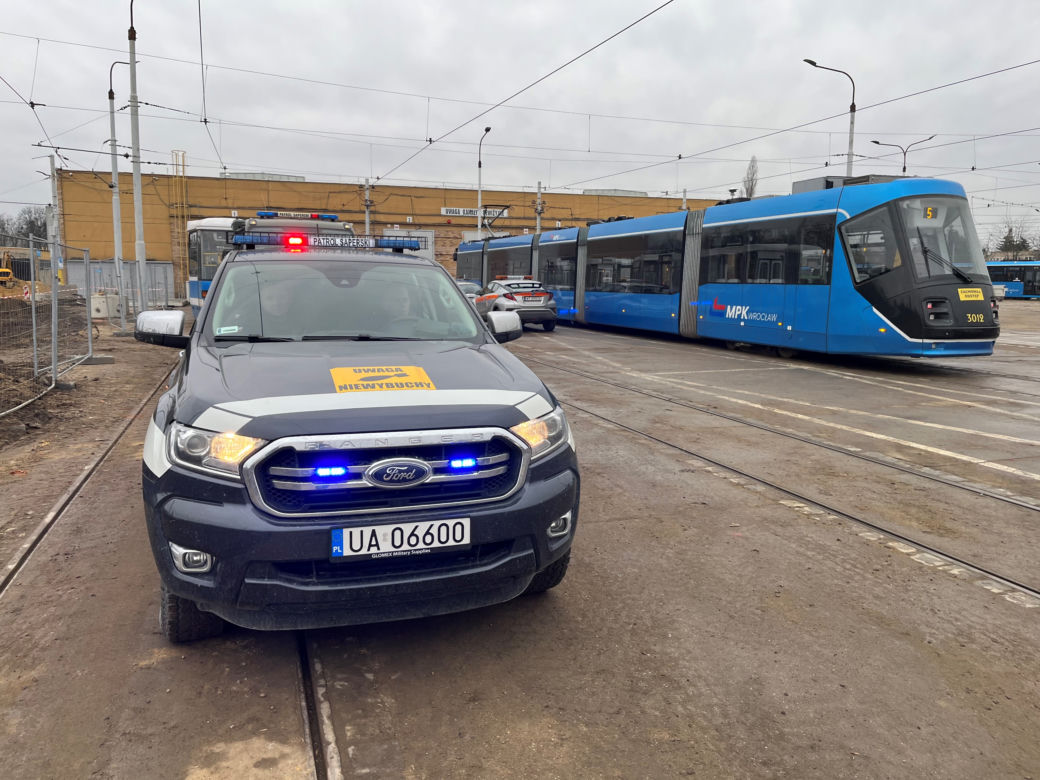 Niewybuch na zajezdni tramwajowej