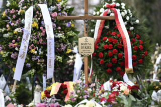 Bożena Dykiel spoczęła na Powązkach Wojskowych