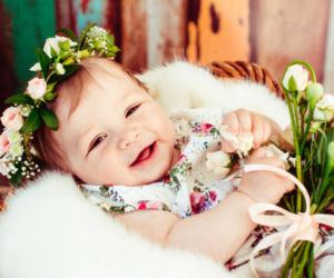 To imię oznacza jaśniejącą. Wielu kojarzy się głównie ze szkolną lekturą