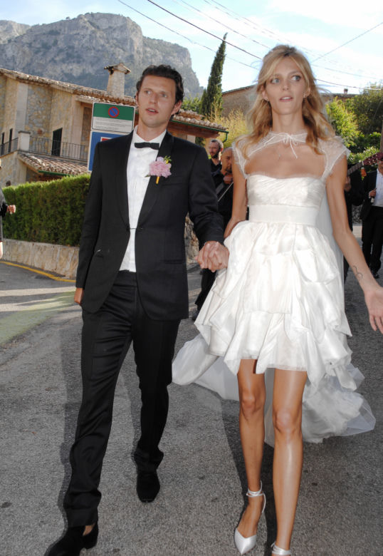 Anja Rubik, Sasha Knezevic_1PUBL