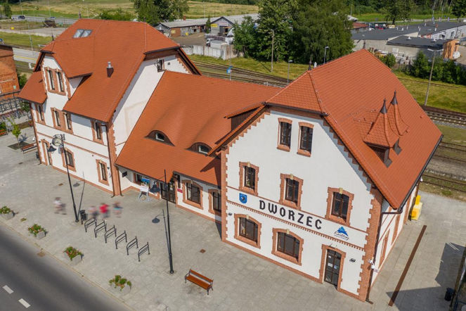 ładny dworzec