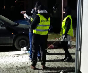 Od wczoraj na miejscu są policjanci