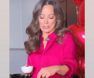 Tłusty czwartek w wersji 18+? Anna Mucha smaruje obcego mężczyznę czekoladą!