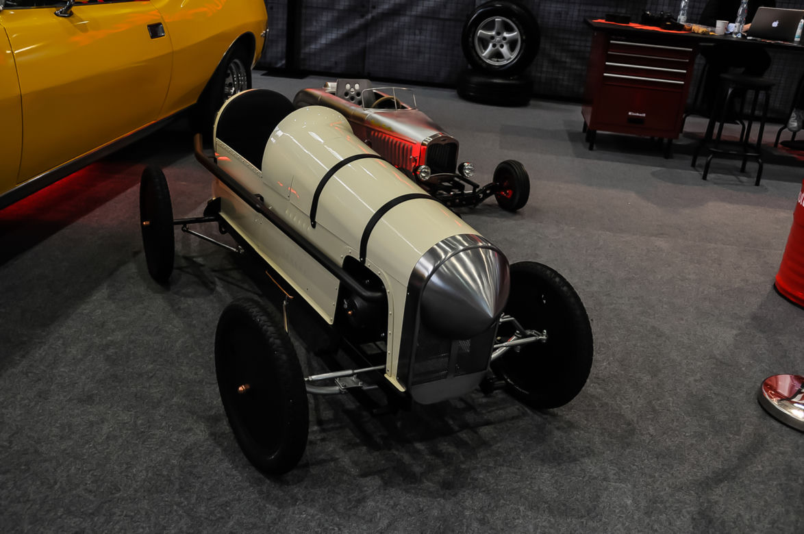 Klasyki i tuning – nietypowe auta na Poznań Motor Show